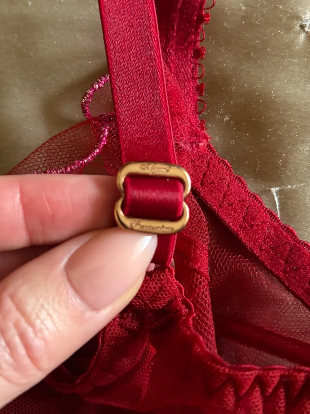 Agent Provocateur ❤️ Sheer Red sparkle Pink 💖 Scalloped Underwire Bra 32 DD / 32